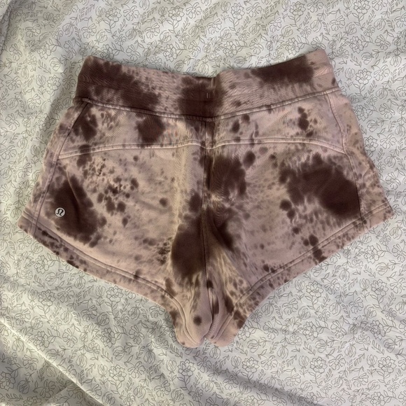 Lululemon Inner Glow Short *Marble Dye - Picture 2 of 3
